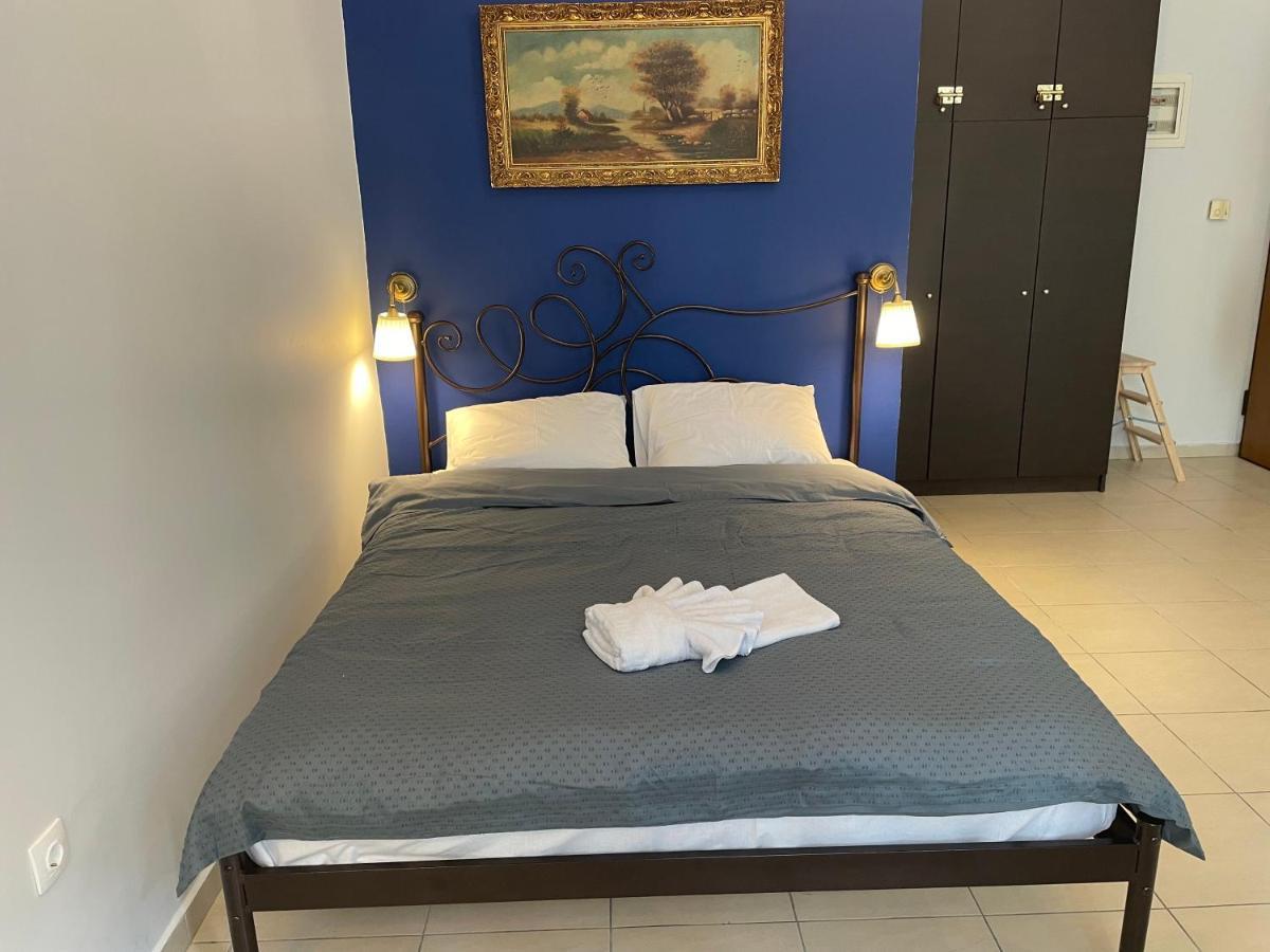 Studio 9 Thessaloníki Luaran gambar